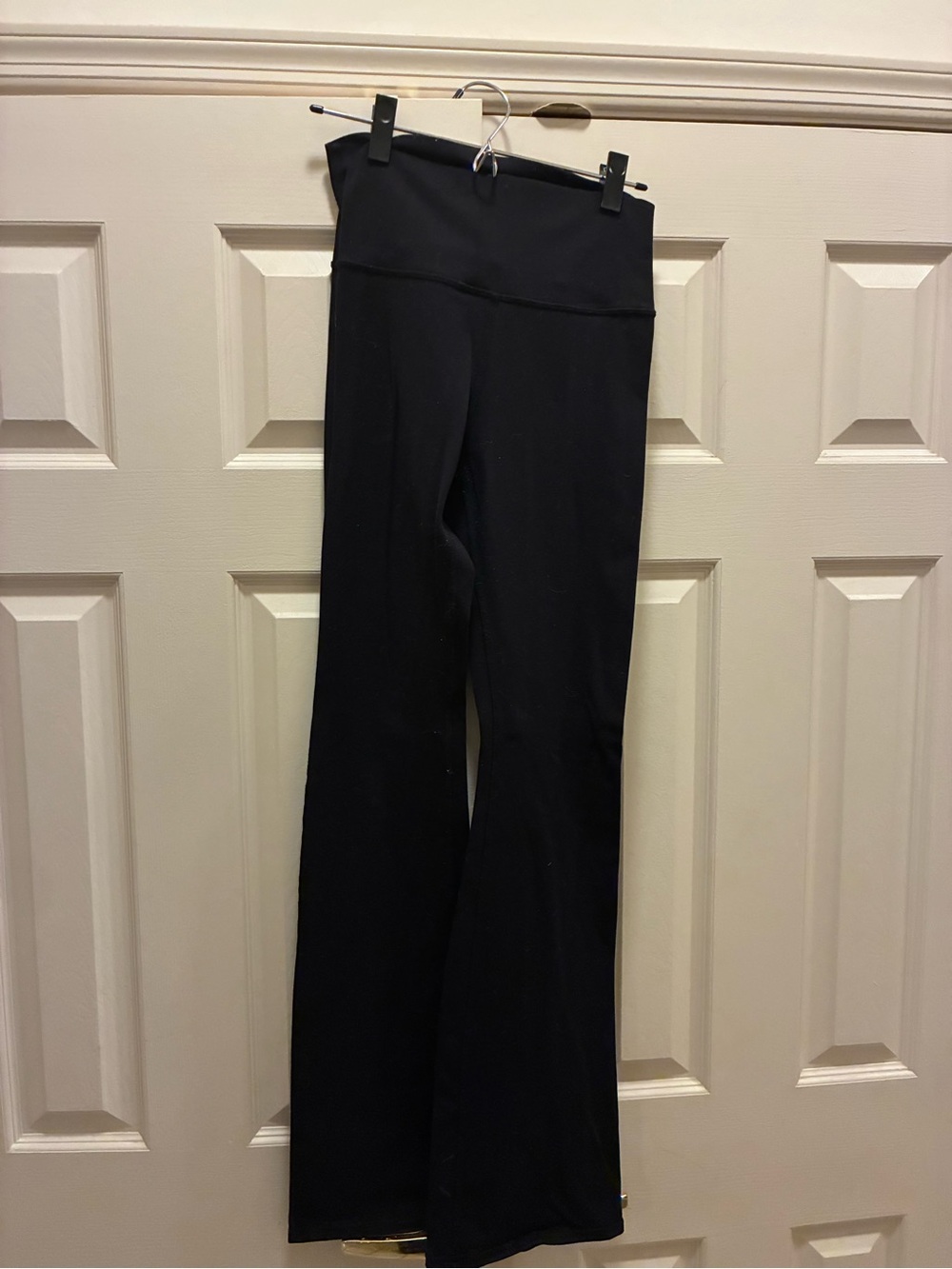 Alo Black Flare Leggings